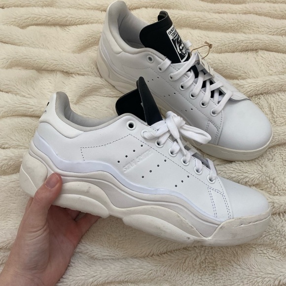 Adidas Stan Smith Shoes - Adidas Stan Smith Millencon white black women’s sneakers
